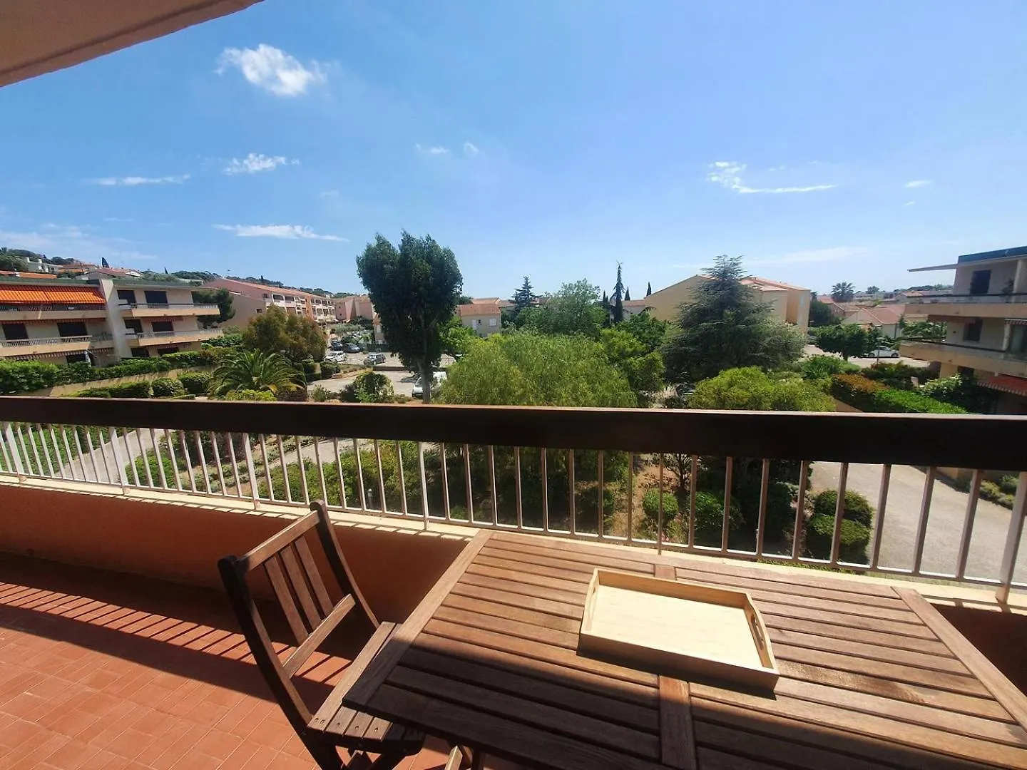 Appartement 2 Chambres Avec Grand Balcon A Deux Pas Du Port De Sanary Et De La Plage Six-Fours-les-Plages